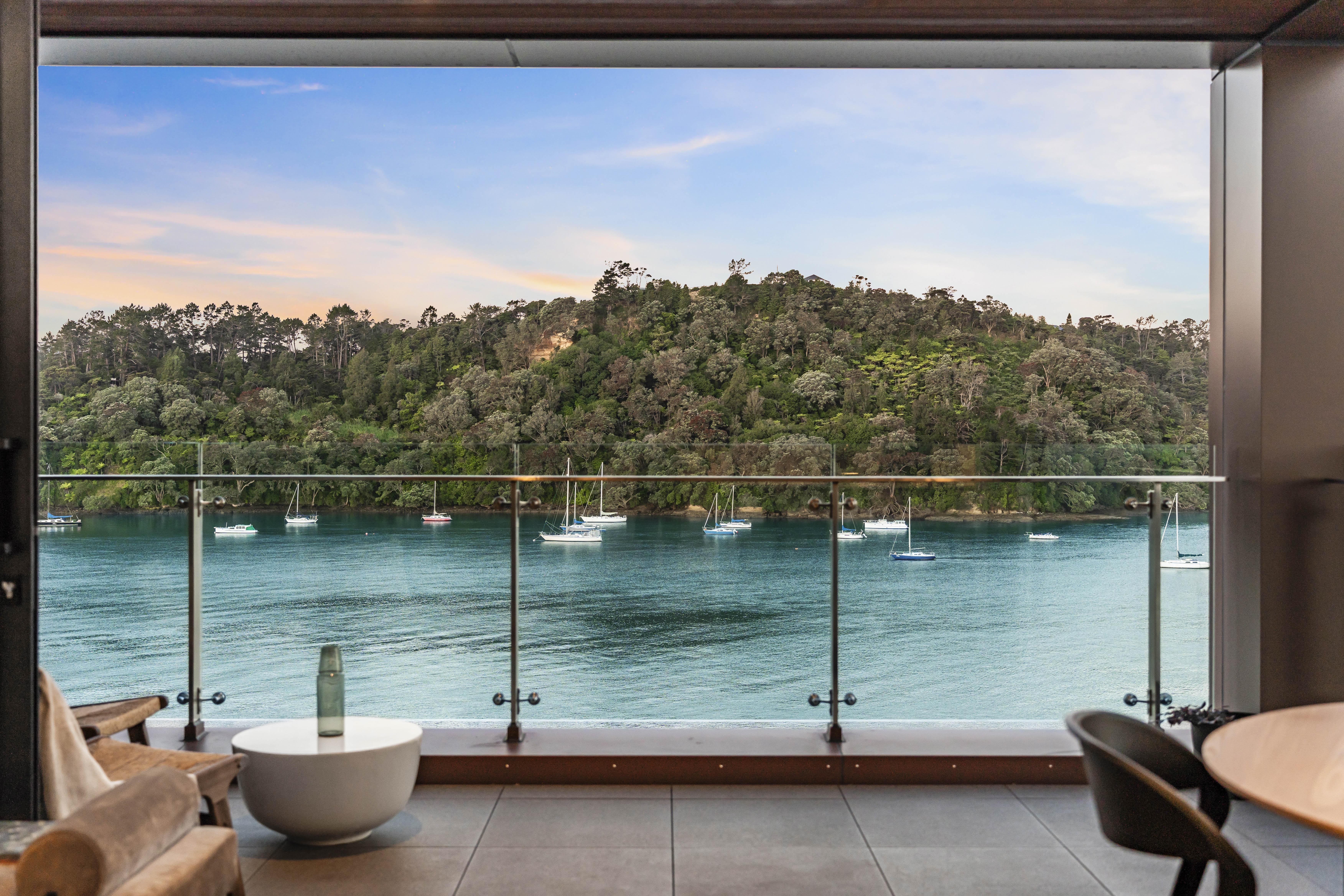 Balcony Catalina Bay Hobsonville Point   Jev Matt