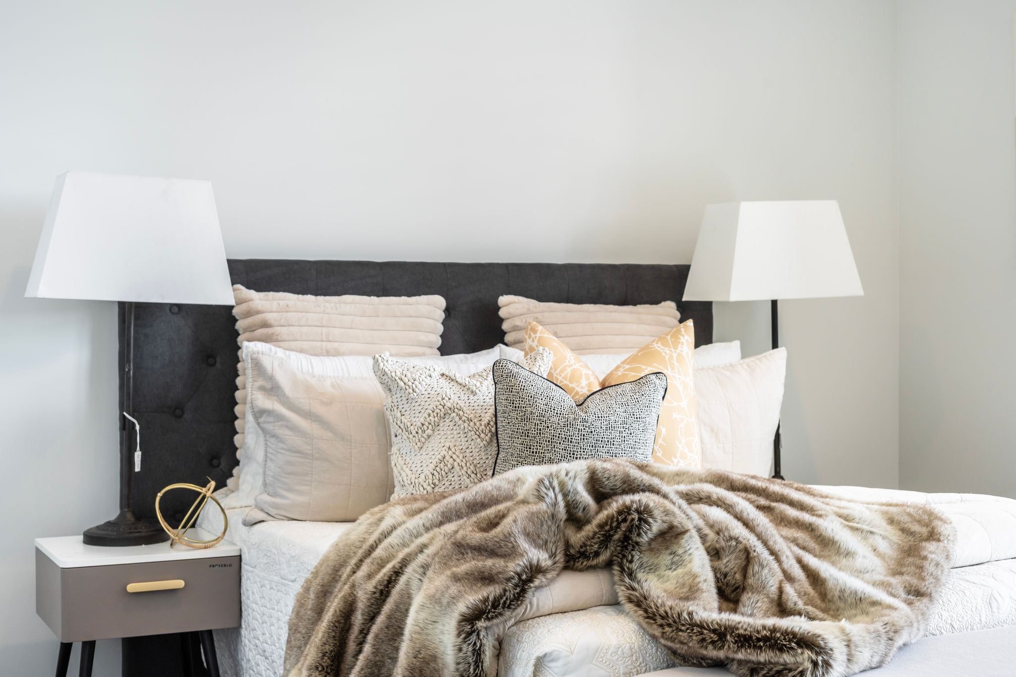 Beautifully presented bedroom in Hobsonville Point   Jev Matt