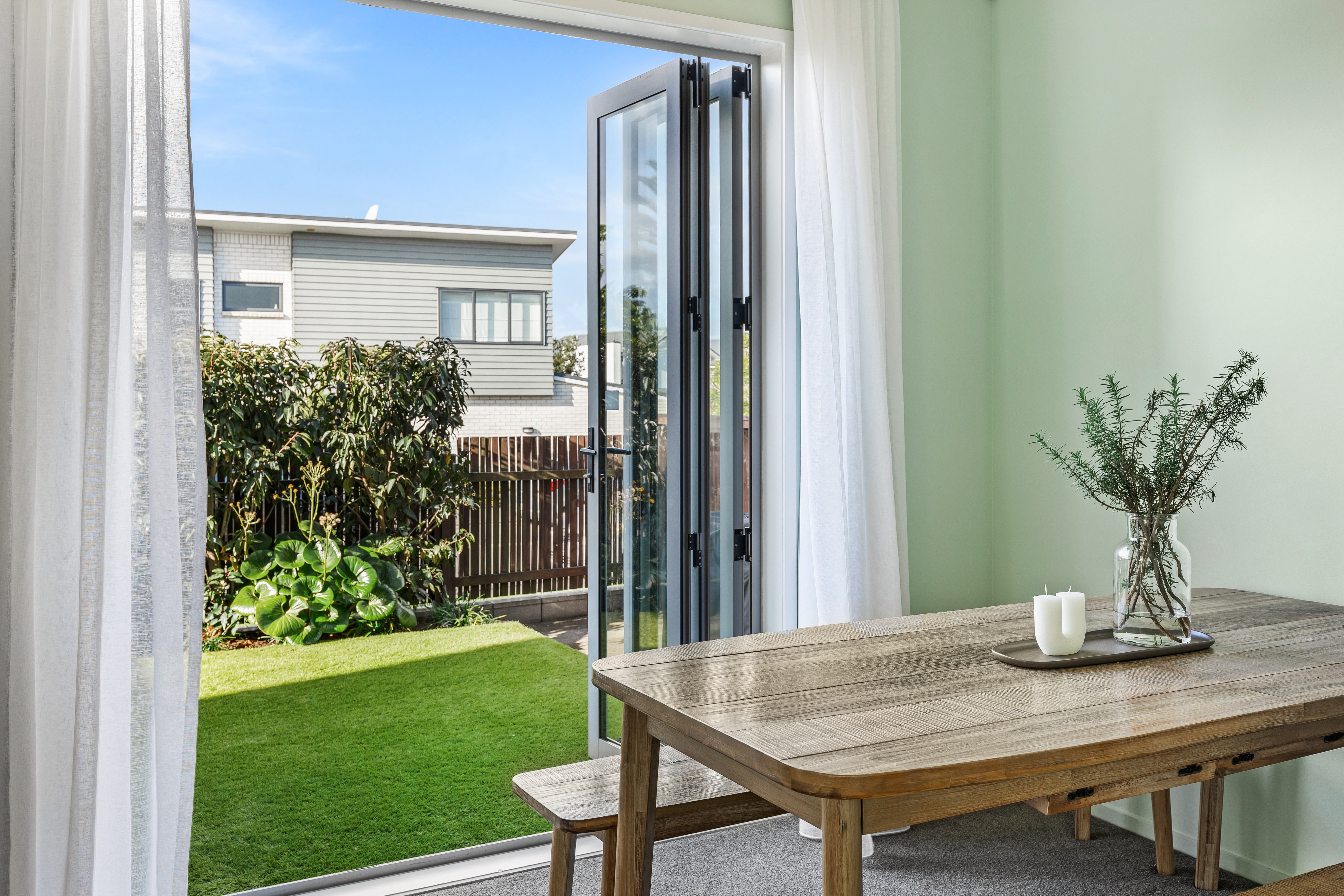 Hobsonville Point Dining Room   Jev Matt